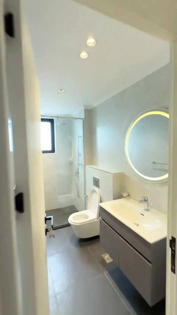 PENTHOUSE: 5 Bedrooms all ensuite with DSQ in Kilimani 0724260188