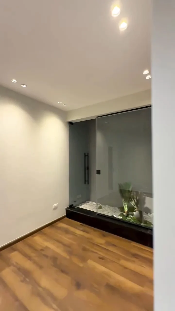 PENTHOUSE: 5 Bedrooms all ensuite with DSQ in Kilimani 0724260188