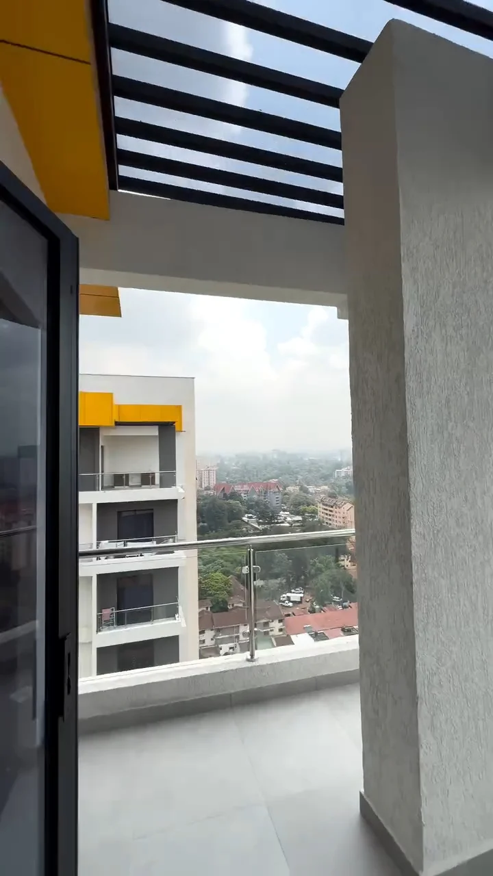 PENTHOUSE: 5 Bedrooms all ensuite with DSQ in Kilimani 0724260188