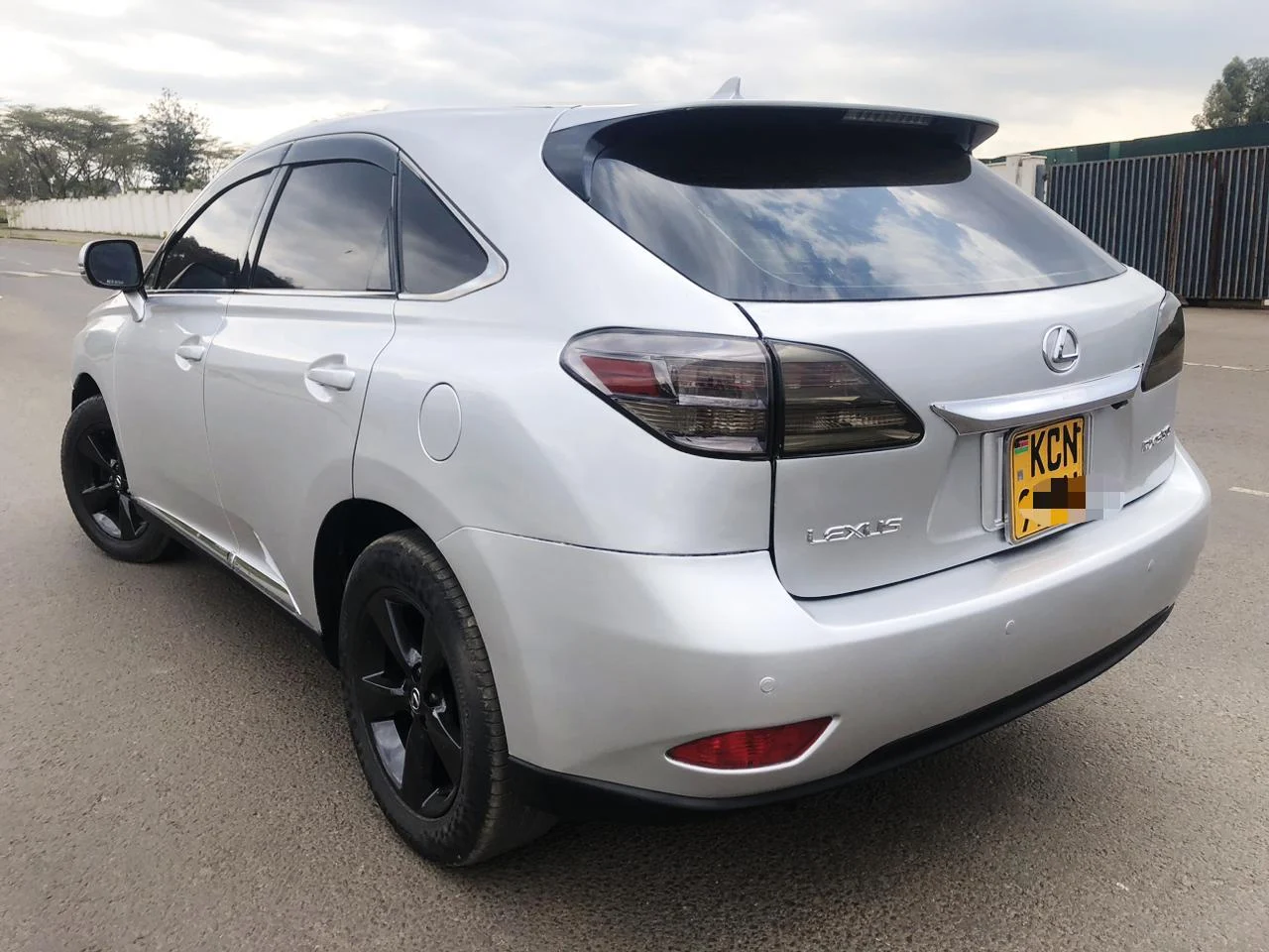 Lexus RX Amazing Deal 😲 💪 Fully Loaded QUICK SALE. Cars from 150K, 30% Deposit lipa pole pole. Hire purchase installments HP Car IMPORT 0% DEPOSIT. UpTo 70% financing/finance NO CRB STATUS CHECK Trade in OK