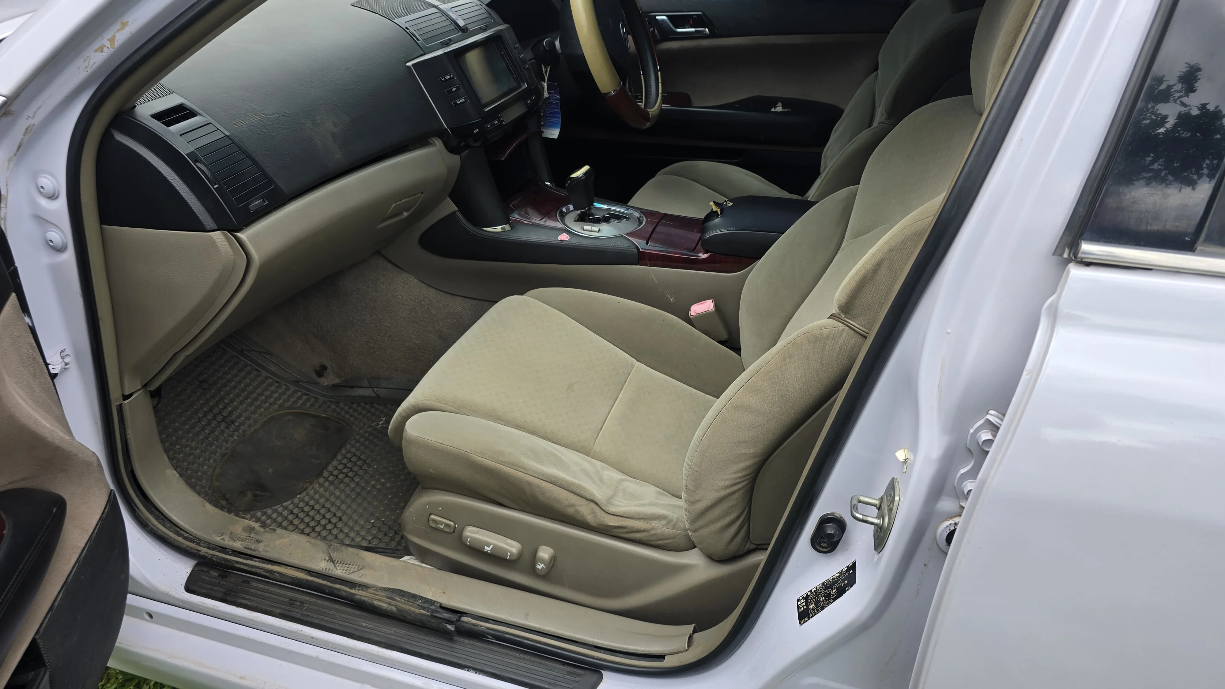 Toyota Mark X 580k NEGO😲. Cars from 150K, 30% Deposit lipa pole pole. Hire purchase installments HP. UpTo 70% financing/finance NO CRB STATUS CHECK Trade in OK