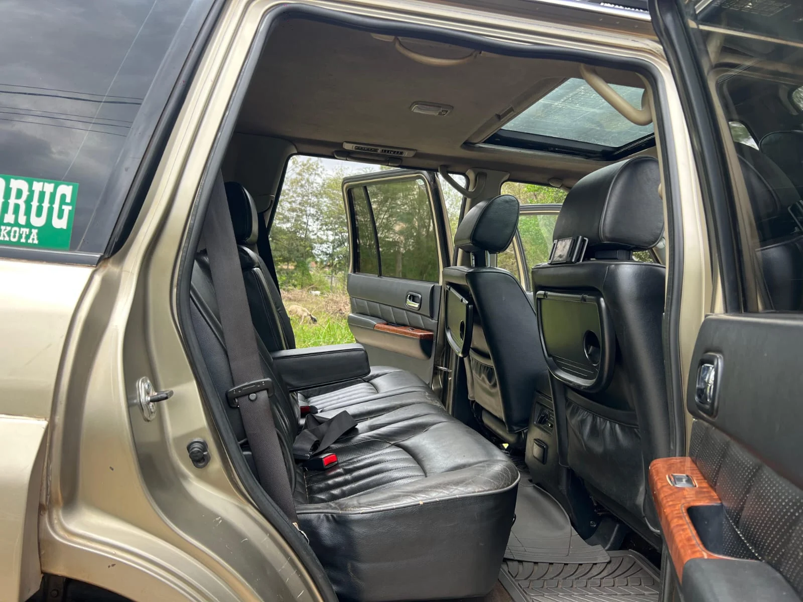 Nissan Patrol Local Assembly Sunroof 😲 💪 Fully Loaded QUICK SALE. Cars from 150K, 30% Deposit lipa pole pole. Hire purchase installments HP Car IMPORT 0% DEPOSIT. UpTo 70% financing/finance NO CRB STATUS CHECK Trade in OK