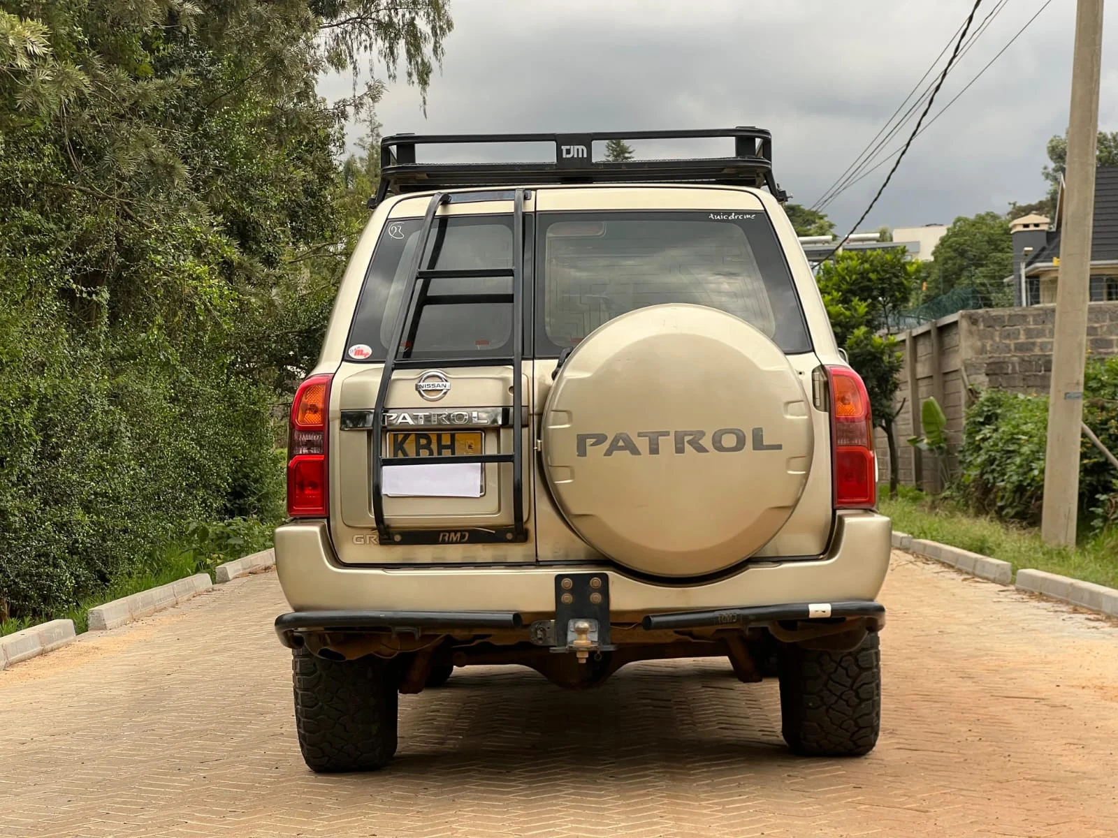 Nissan Patrol Local Assembly Sunroof 😲 💪 Fully Loaded QUICK SALE. Cars from 150K, 30% Deposit lipa pole pole. Hire purchase installments HP Car IMPORT 0% DEPOSIT. UpTo 70% financing/finance NO CRB STATUS CHECK Trade in OK