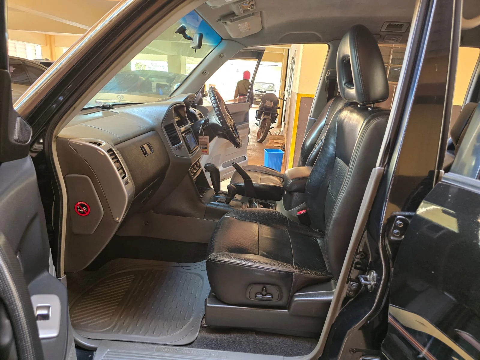 Mitsubishi Pajero Shogun 😲 💪 Fully Loaded QUICK SALE. Cars from 150K, 30% Deposit lipa pole pole. Hire purchase installments HP Car IMPORT 0% DEPOSIT. UpTo 70% financing/finance NO CRB STATUS CHECK Trade in OK