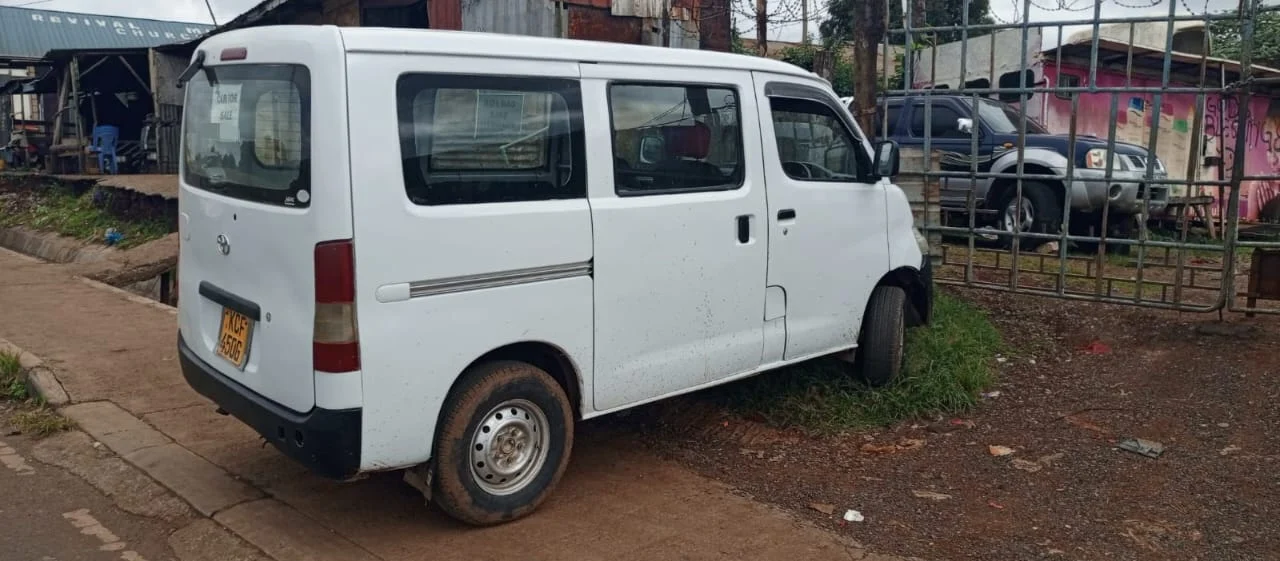 Toyota Town-Ace New Shape 😲 QUICK SALE. Cars from 150K, 30% Deposit lipa pole pole. Hire purchase installments HP. UpTo 70% financing/finance NO CRB STATUS CHECK Trade in OK