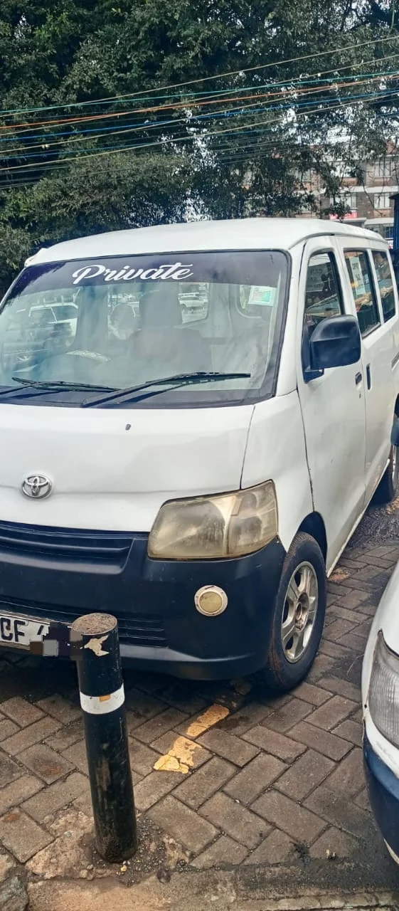 Toyota Town-Ace New Shape 😲 QUICK SALE. Cars from 150K, 30% Deposit lipa pole pole. Hire purchase installments HP. UpTo 70% financing/finance NO CRB STATUS CHECK Trade in OK