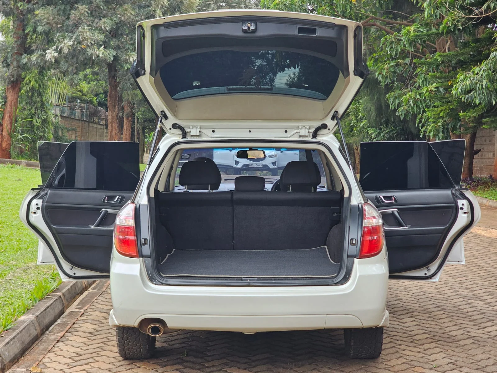 Subaru Legacy New Shape 😲. Cars from 150K, 30% Deposit lipa pole pole. Hire purchase installments HP. UpTo 70% financing/finance NO CRB STATUS CHECK Trade in OK