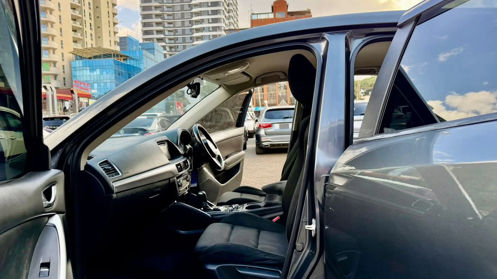 Mazda CX5 Asian Owner 😲 QUICK SALE. Cars from 150K, 30% Deposit lipa pole pole. Hire purchase installments HP. UpTo 70% financing/finance NO CRB STATUS CHECK Trade in OK