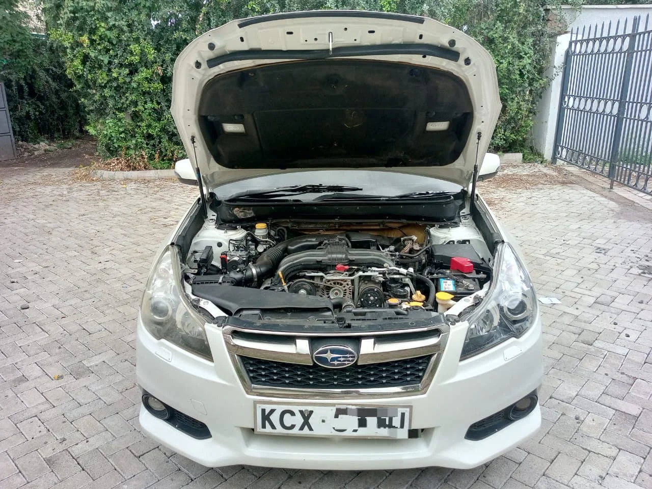 Subaru Legacy New Shape Very clean 😲. Cars from 150K, 30% Deposit lipa pole pole. Hire purchase installments HP. UpTo 70% financing/finance NO CRB STATUS CHECK Trade in OK