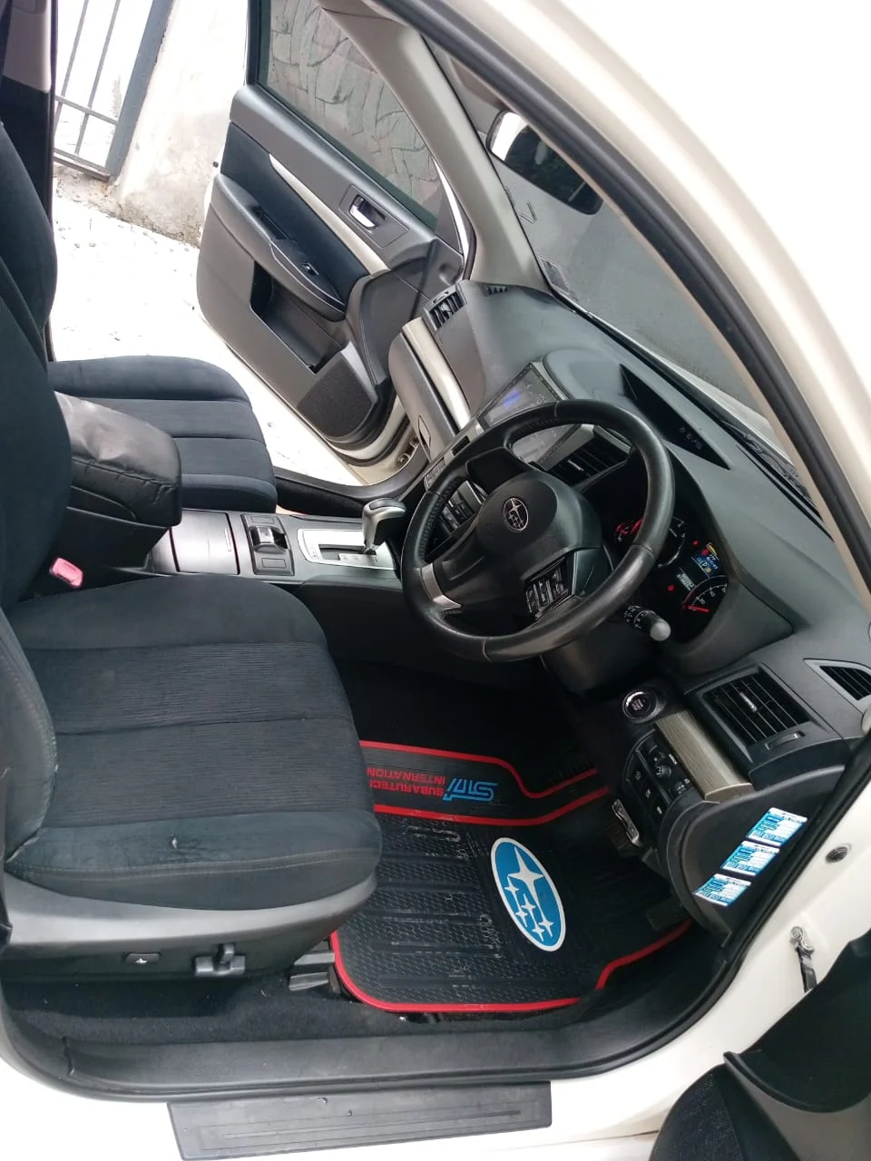 Subaru Legacy New Shape Very clean 😲. Cars from 150K, 30% Deposit lipa pole pole. Hire purchase installments HP. UpTo 70% financing/finance NO CRB STATUS CHECK Trade in OK