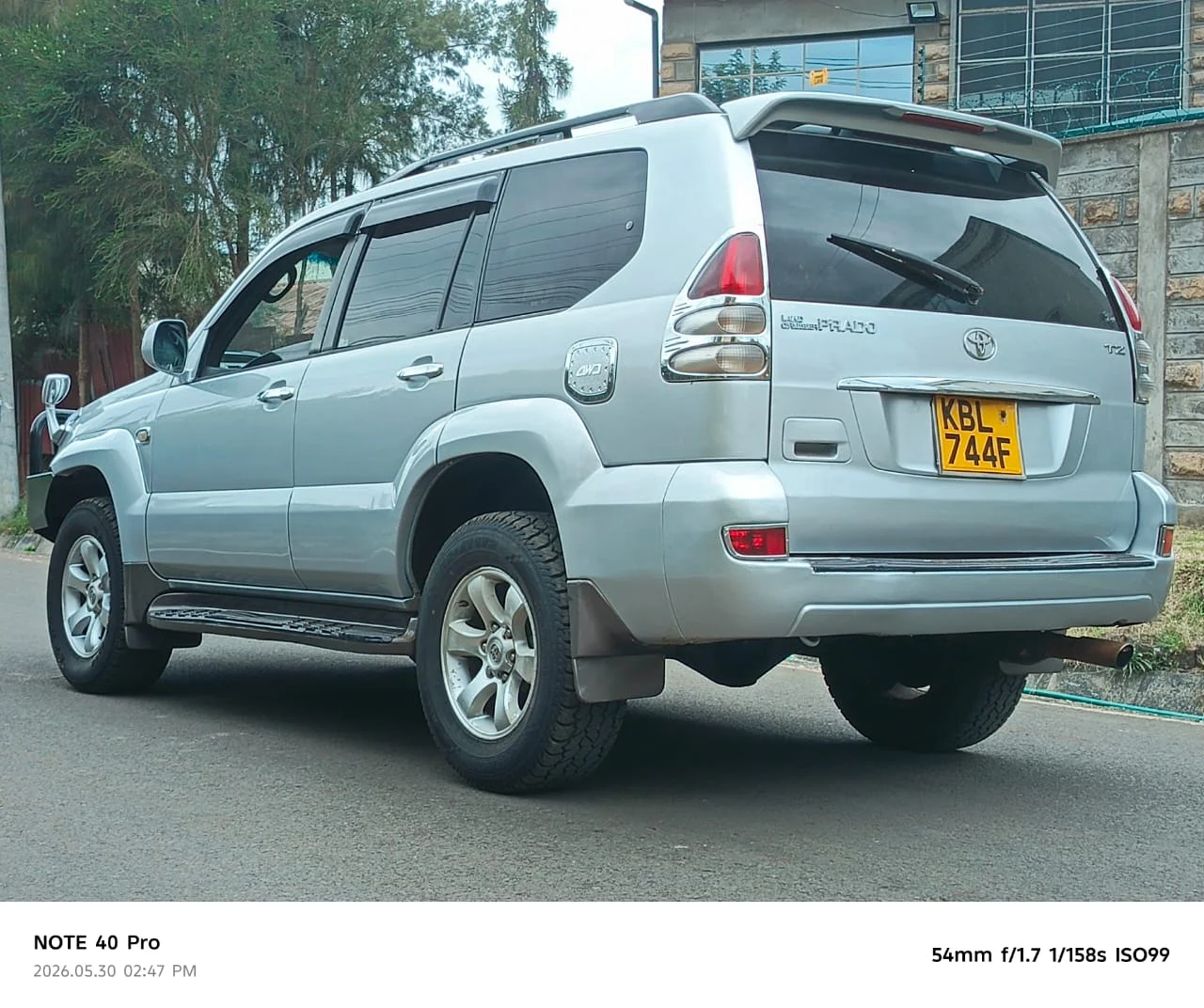 TOYOTA LAND-CRUISER Prado J120 Sunroof Leather 3400cc 3.4L😲 💪 Fully Loaded QUICK SALE. Cars from 150K, 30% Deposit lipa pole pole. Hire purchase installments HP Car IMPORT 0% DEPOSIT. UpTo 70% financing/finance NO CRB STATUS CHECK Trade in OK