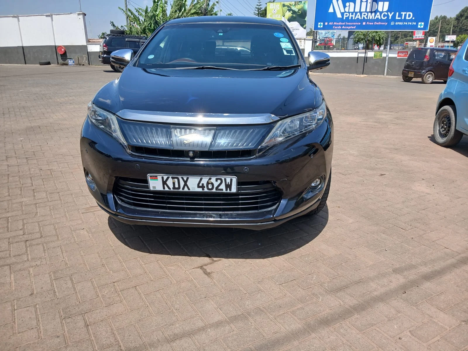 Toyota Harrier KDX 2.3M ONLY New Shape 😲 QUICK SALE. Cars from 150K, 30% Deposit lipa pole pole. Hire purchase installments HP. UpTo 70% financing/finance NO CRB STATUS CHECK Trade in OK