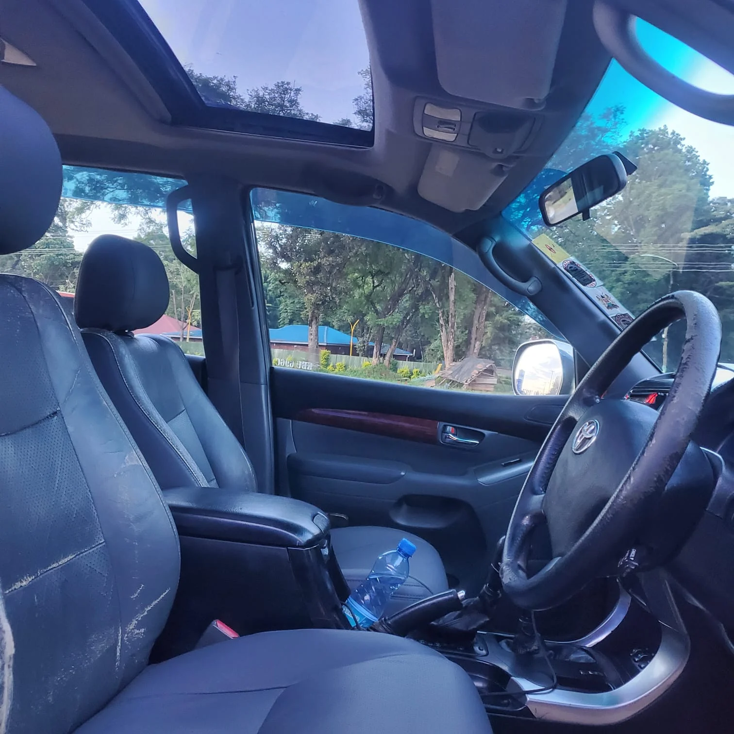 TOYOTA LAND-CRUISER Prado J120 Sunroof Leather Diesel 😲 💪 Fully Loaded QUICK SALE. Cars from 150K, 30% Deposit lipa pole pole. Hire purchase installments HP. UpTo 70% financing/finance NO CRB STATUS CHECK Trade in OK