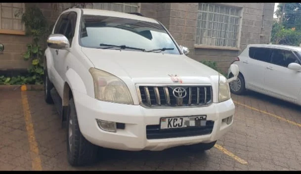 TOYOTA LAND-CRUISER Prado j120  2009 1.68M ONLY Nego Very clean  😲 💪 Fully Loaded QUICK SALE. Cars from 150K, 30% Deposit lipa pole pole. Hire purchase installments HP. UpTo 70% financing/finance NO CRB STATUS CHECK Trade in OK