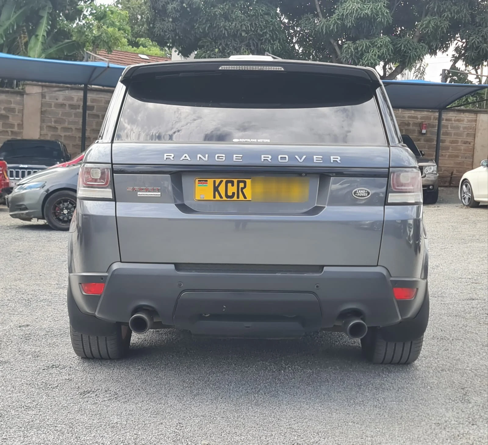 Range Rover sport Supercharged 5000cc 5L Petrol 😲 💪 Fully Loaded QUICK SALE. Cars from 150K, 30% Deposit lipa pole pole. Hire purchase installments HP Car. UpTo 70% financing/finance NO CRB STATUS CHECK Trade in OK