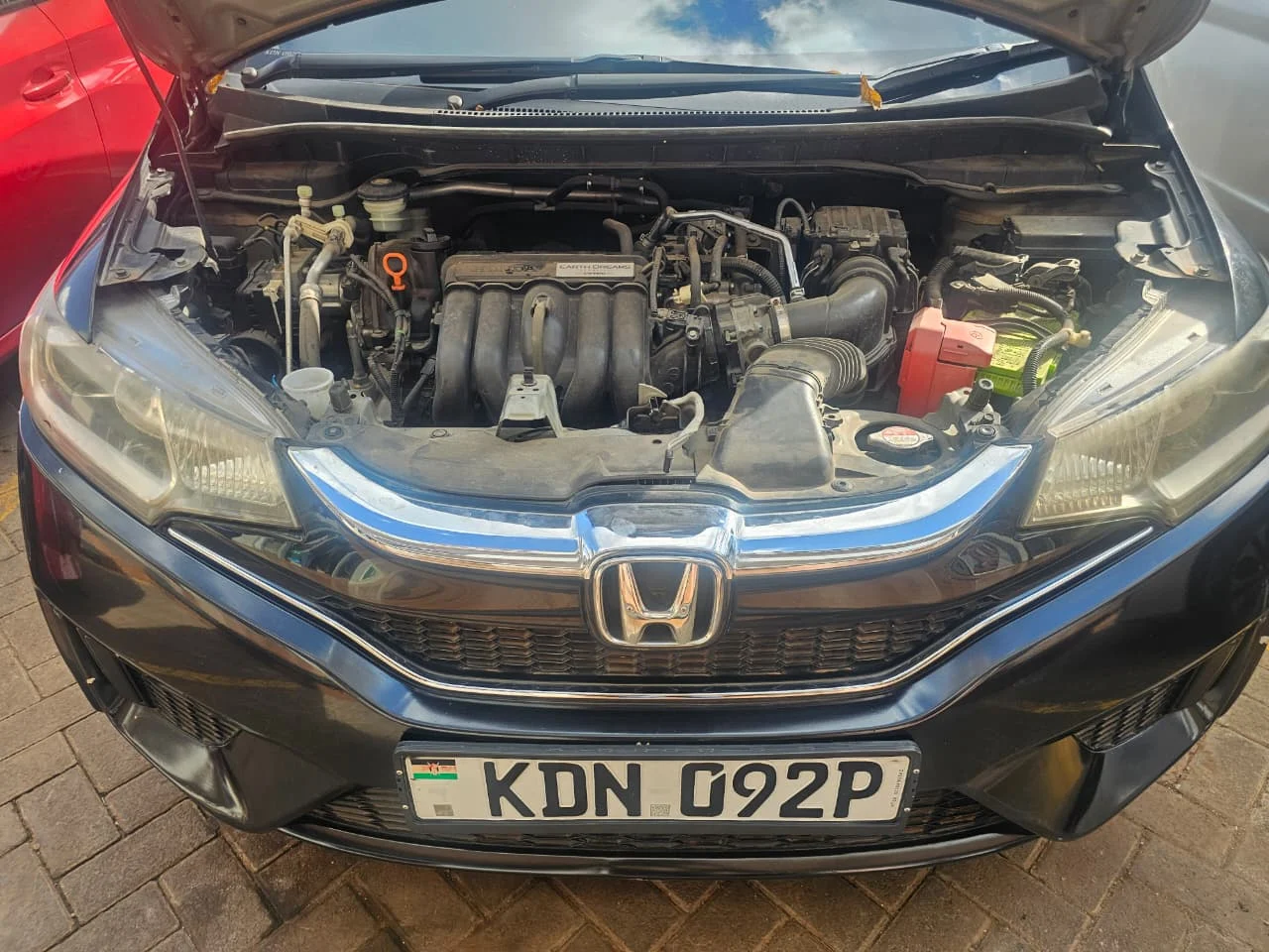 Honda fit New shape  Super clean 😲 QUICK SALE 😲. Cars from 150K, 30% Deposit lipa pole pole. Hire purchase installments HP. UpTo 70% financing/finance NO CRB STATUS CHECK Trade in OK