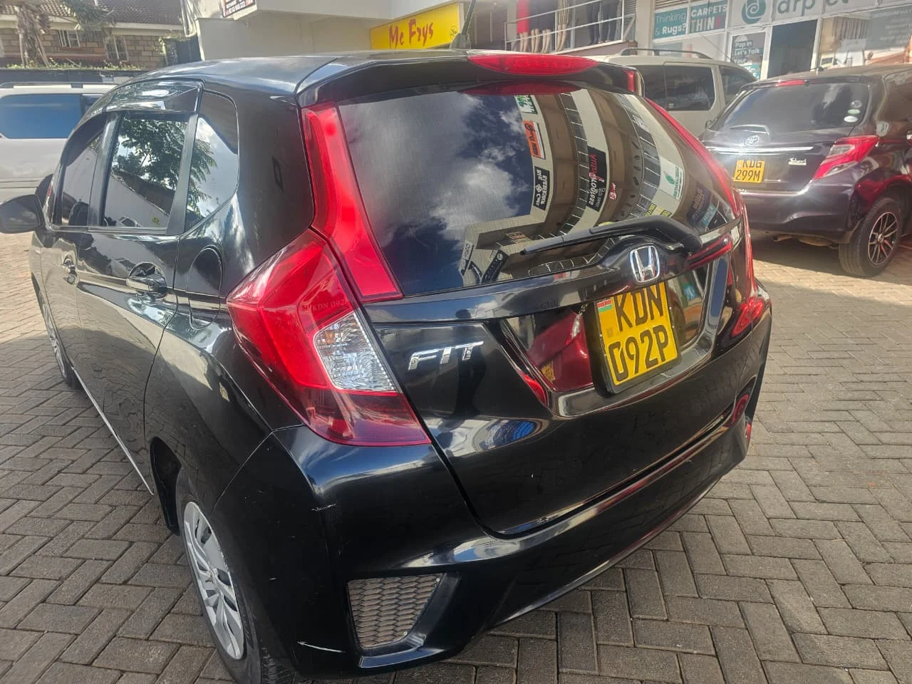 Honda fit New shape  Super clean 😲 QUICK SALE 😲. Cars from 150K, 30% Deposit lipa pole pole. Hire purchase installments HP. UpTo 70% financing/finance NO CRB STATUS CHECK Trade in OK