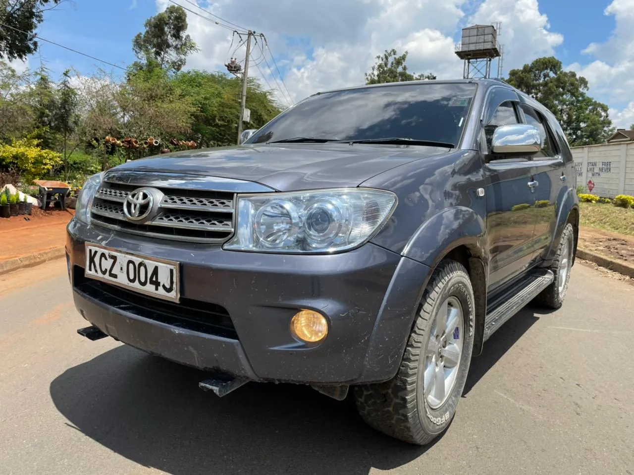 Toyota Fortuner local assembly Hire Purchase Trade in Ok
