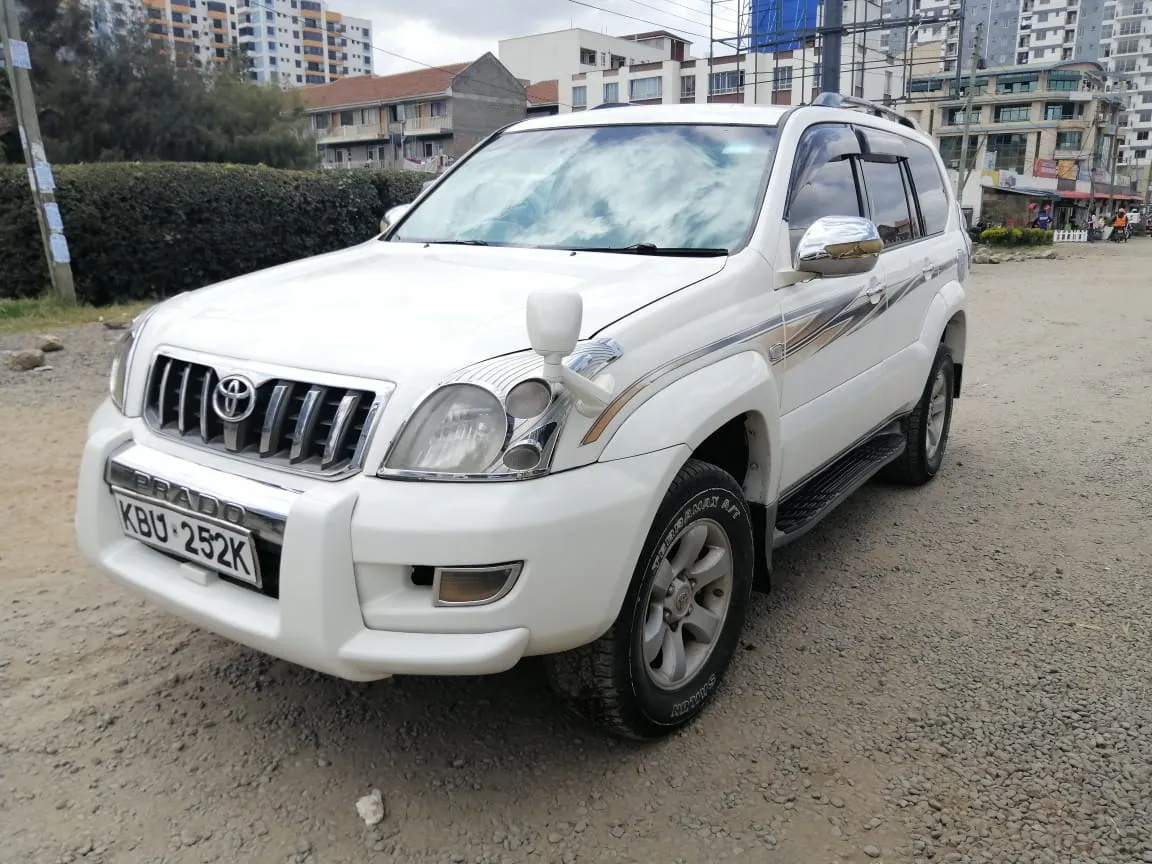 Cars Cars For Sale/Vehicles SUV-Toyota Prado 2006 Pay 30% 70% in 60 Monthly INSTALLMENTS As New on offer 2