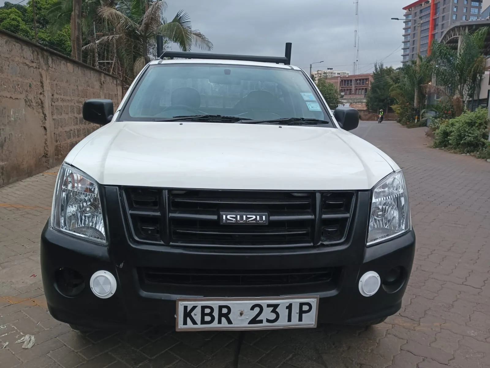 Isuzu D-MAX local 2010 You Pay 20% Deposit ONLY