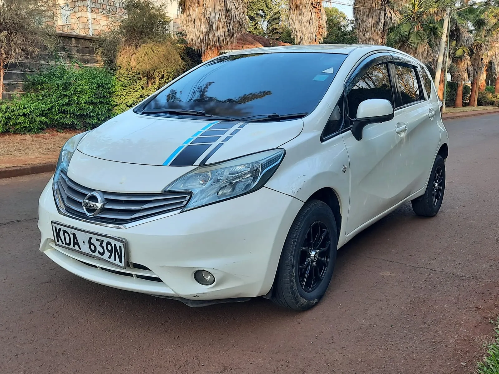 Nissan Note 2013 white You ONLY Pay 20% Deposit Trade in Ok Wow!