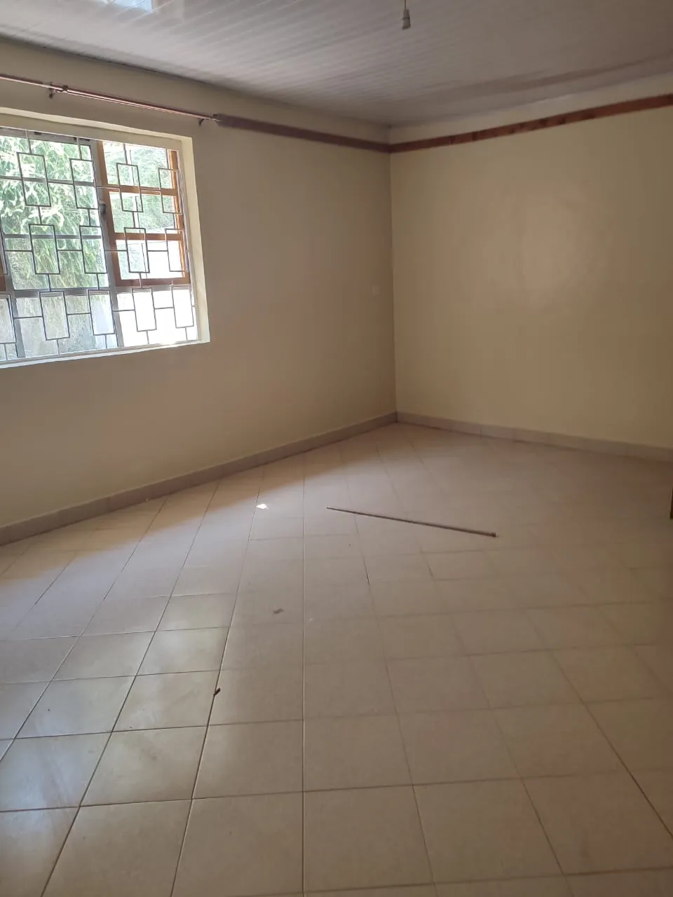Two bedroom house both ensuite Waterfront Mall Karen FOR RENT
