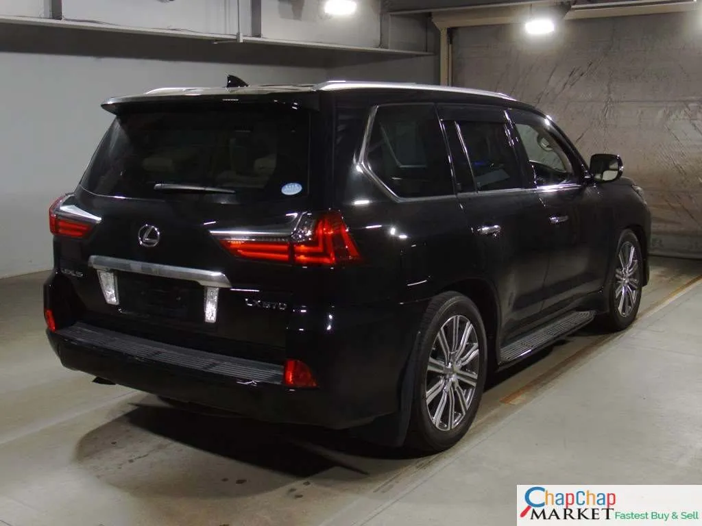 LEXUS LX 570 2017 QUICK SALE Fully Loaded EXCLUSIVE For SALE in Kenya