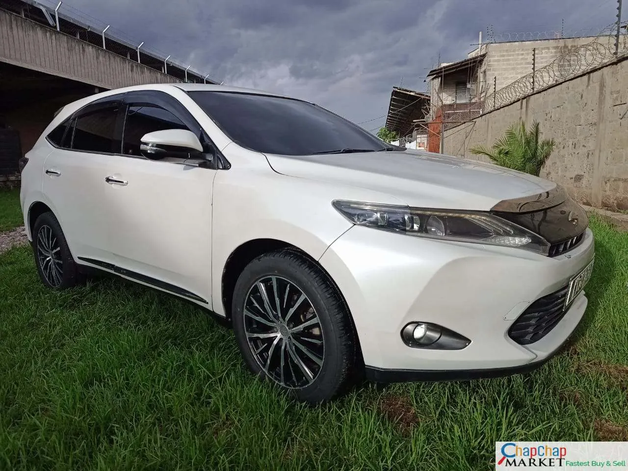 Cars Cars For Sale/Vehicles-Toyota Harrier NEW SHAPE QUICK SALE 2.45M You Pay 30% Deposit Trade in OK EXCLUSIVE 8