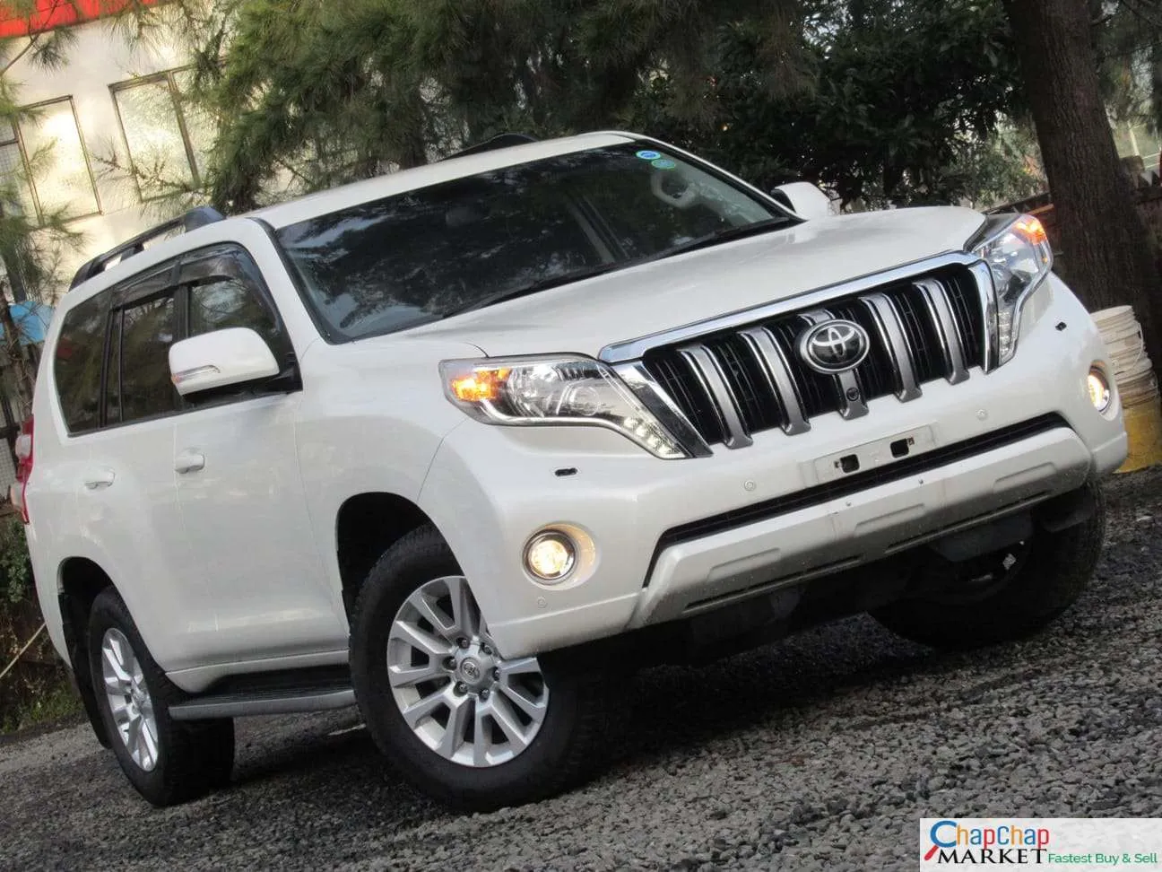 Cars Cars For Sale/Vehicles-Toyota Prado TZG 18k mileage QUICK SALE Fully loaded trade in Ok EXCLUSIVE 9