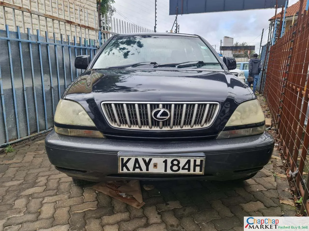 LEXUS RX 300 Asian Owner 500k ONLY You Pay 30% Deposit Trade in OK EXCLUSIVE For Sale in Kenya