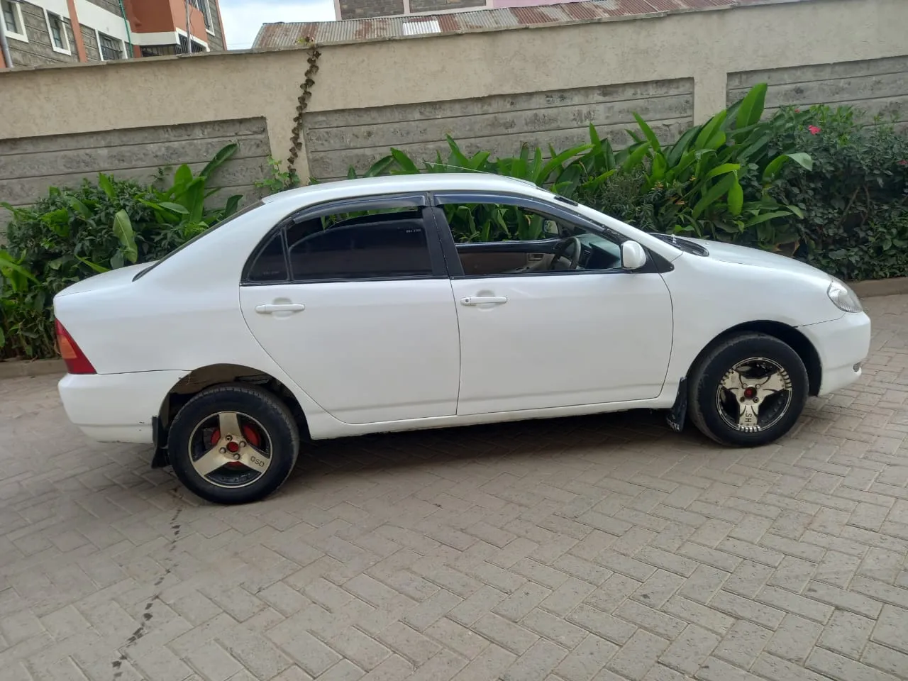 Cars-Toyota Corolla NZE QUICKEST 🔥 SALE You Pay 30% Deposit Trade in OK EXCLUSIVE 3
