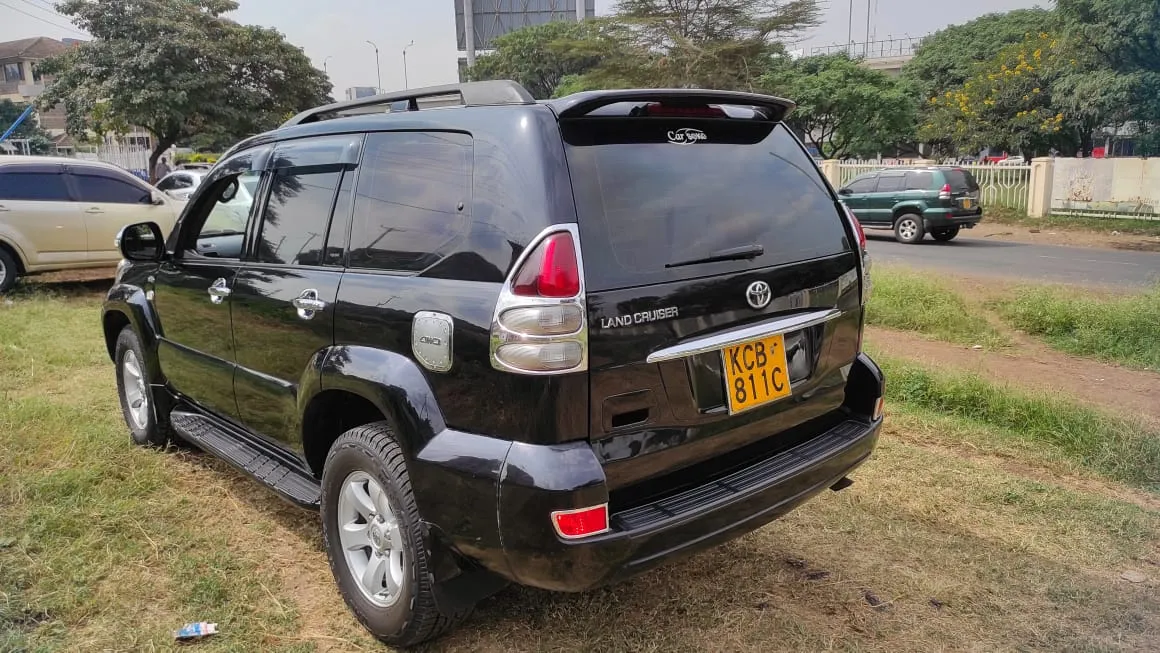 Toyota Prado J120 with SUNROOF You Pay 40% Deposit Trade in OK EXCLUSIVE