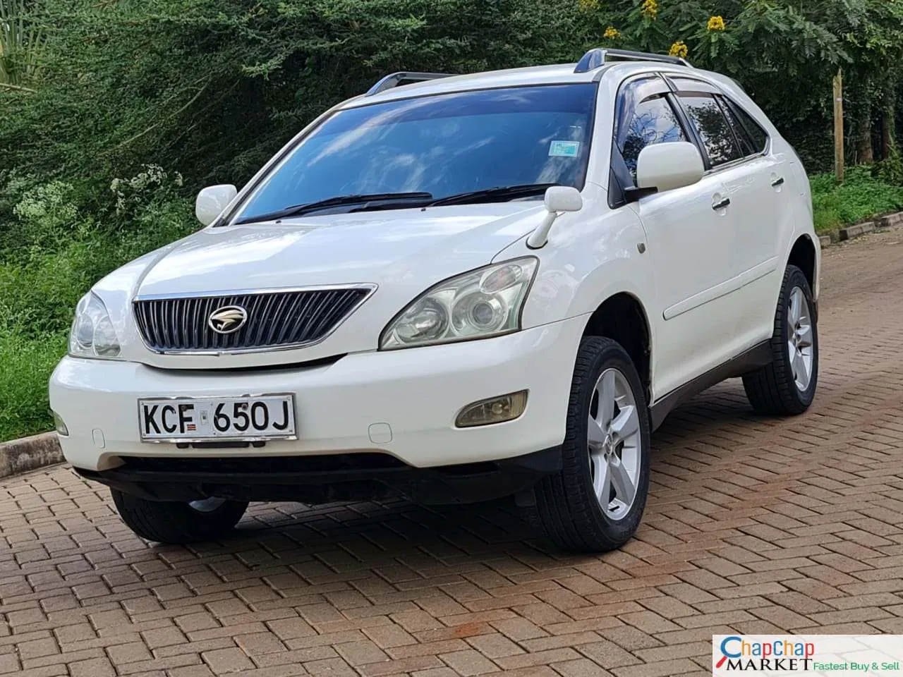 Cars For Sale/Vehicles-Toyota HARRIER QUICKEST SALE🔥 You Pay 40% Deposit Trade in OK EXCLUSIVE
