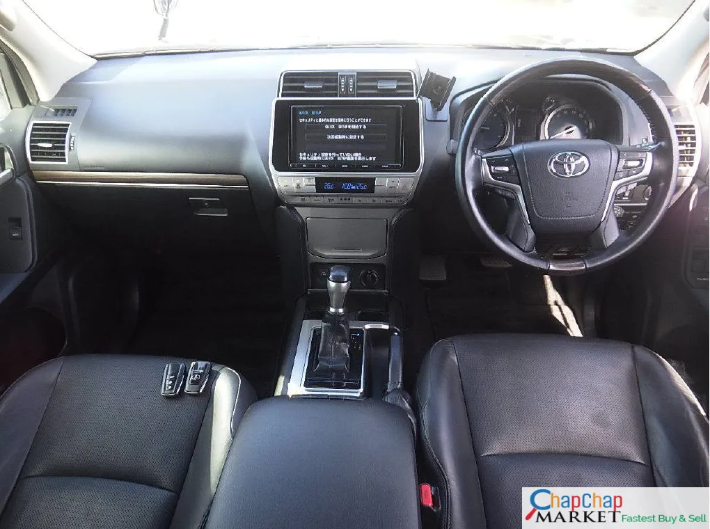 Toyota PRADO 2018 for sale in Kenya Sunroof Quick SALE TRADE IN OK EXCLUSIVE!