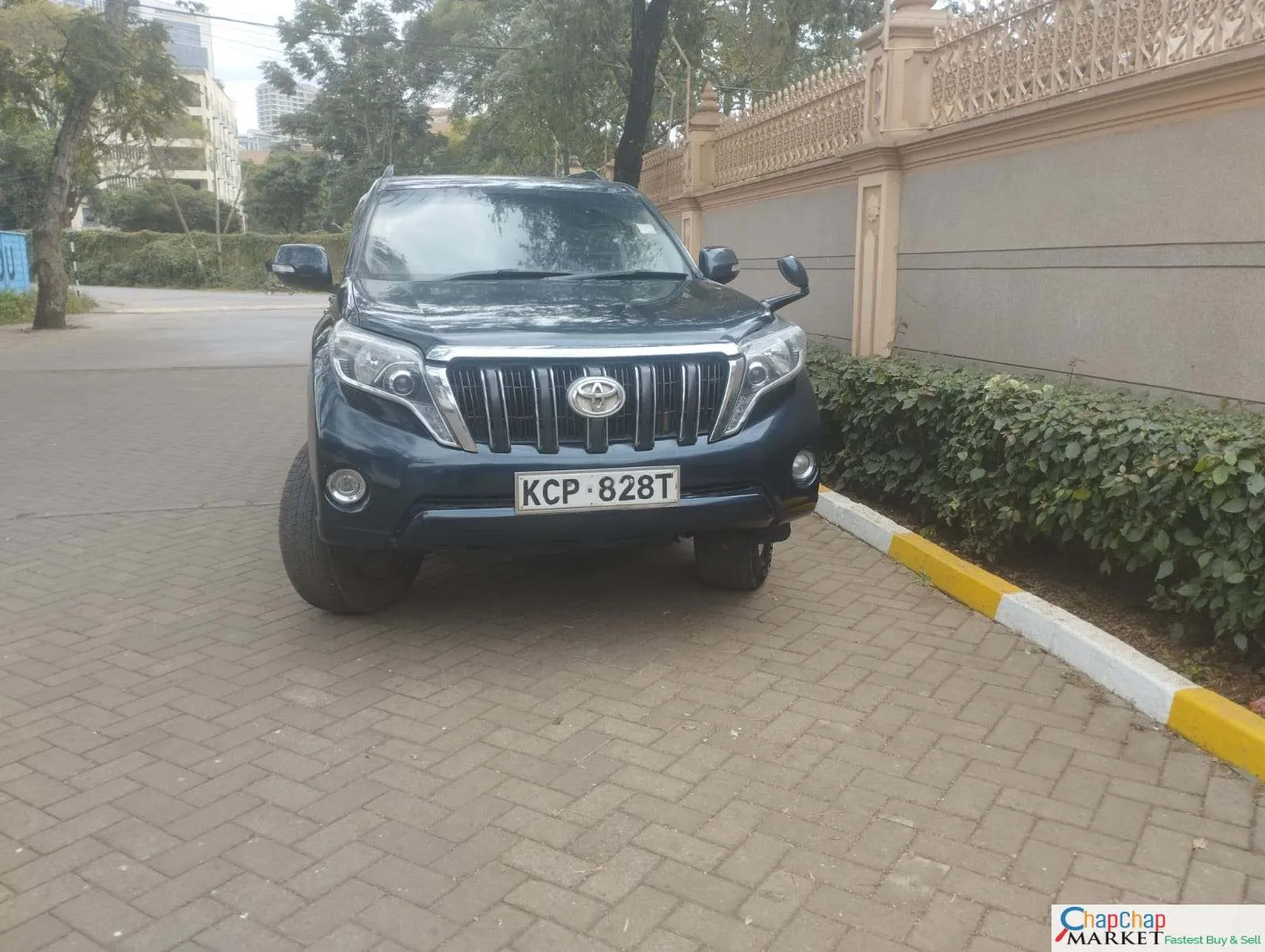 Toyota Prado j150 for sale in Kenya QUICK SALE You Pay 30% Deposit Trade in OK EXCLUSIVE
