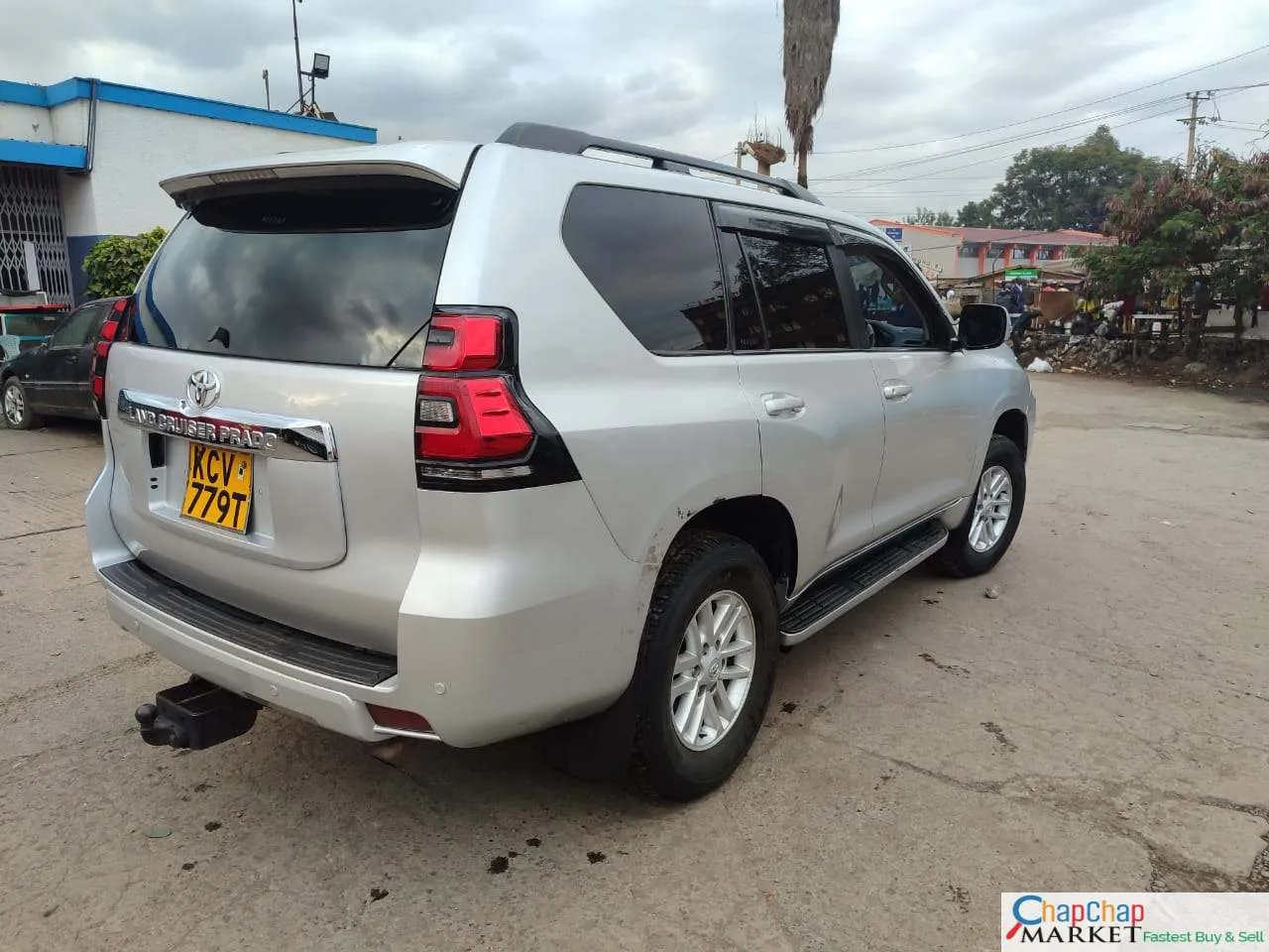 Toyota PRADO J150 for sale in Kenya VXL Quick SALE TRADE IN OK EXCLUSIVE!