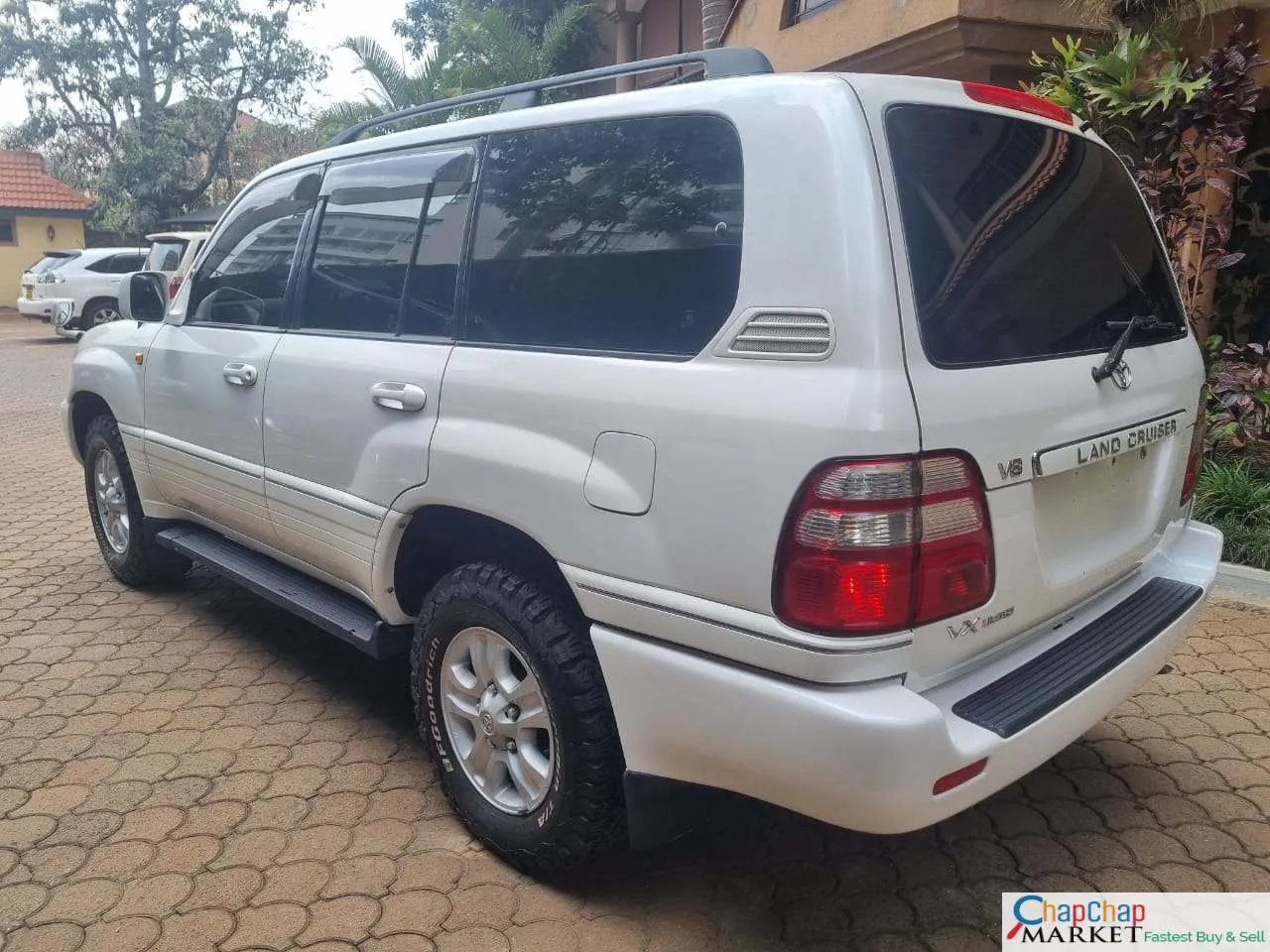 Toyota Landcruiser V8 100 SERIES You Pay 30% Deposit Trade in Ok Amazon 100 series for sale in kenya hire purchase installments EXCLUSIVE