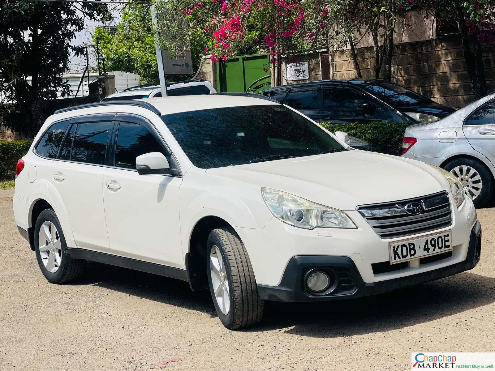 Subaru OUTBACK for sale in kenya hire purchase installments You Pay 30% Deposit Trade in Ok outback Kenya exclusive
