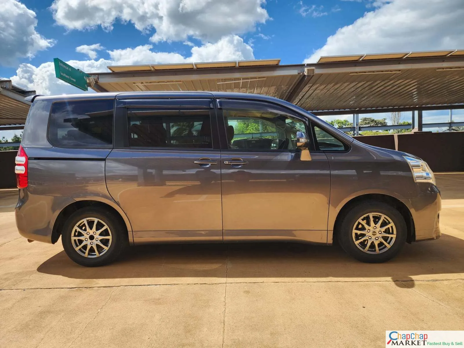 Cars Cars For Sale-Toyota NOAH kenya You Pay 30% Deposit Trade in OK Toyota Noah for sale in kenya hire purchase installments EXCLUSIVE 9