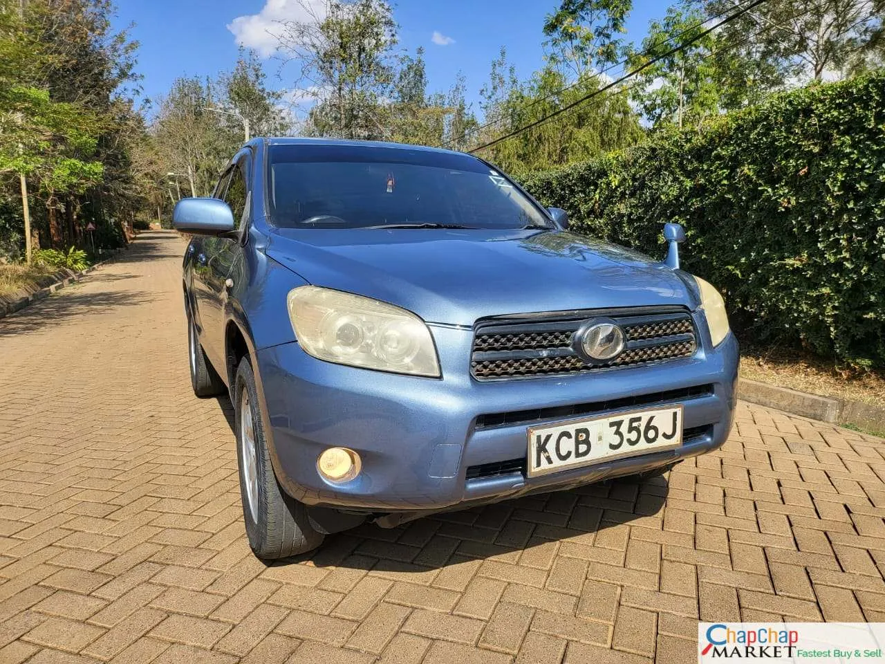 Toyota RAV4 kenya CHEAPEST You Pay 30% Deposit Trade in OK Toyota RAV4 for sale in kenya hire purchase installments EXCLUSIVE