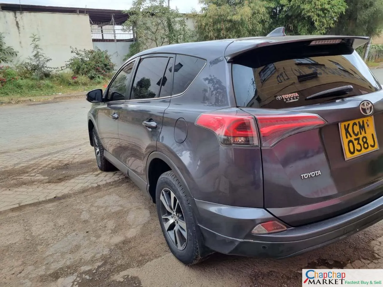 Toyota RAV4 kenya new shape local assembly You Pay 30% Deposit Trade in OK Toyota RAV4 for sale in kenya hire purchase installments EXCLUSIVE