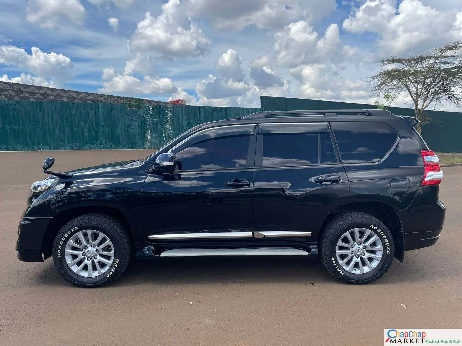 Cars For Sale Cars-Toyota Prado TZG QUICK SALE Fully loaded trade in Ok EXCLUSIVE Toyota Prado for sale in kenya hire purchase installments 2