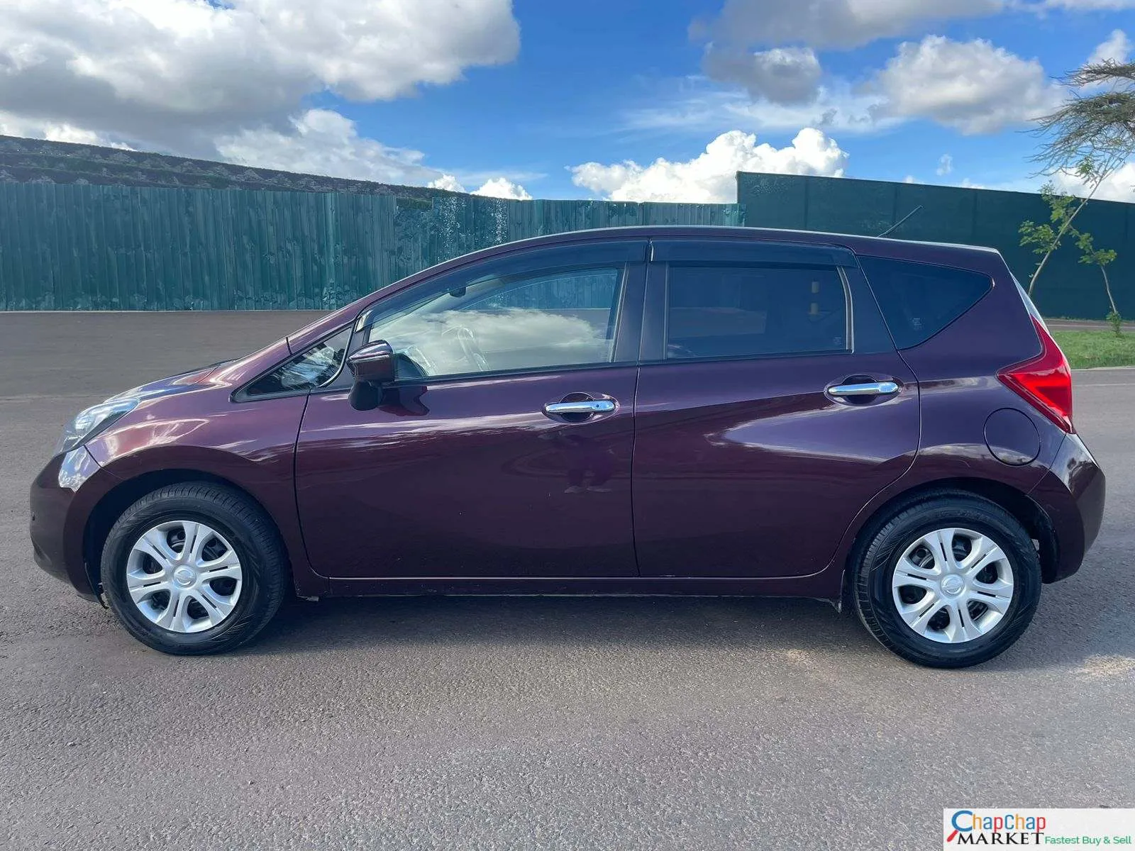 Nissan Note Kenya New QUICK SALE You Pay 20% Deposit Trade in Ok Nissan Note for sale in kenya hire purchase installments EXCLUSIVE 2017