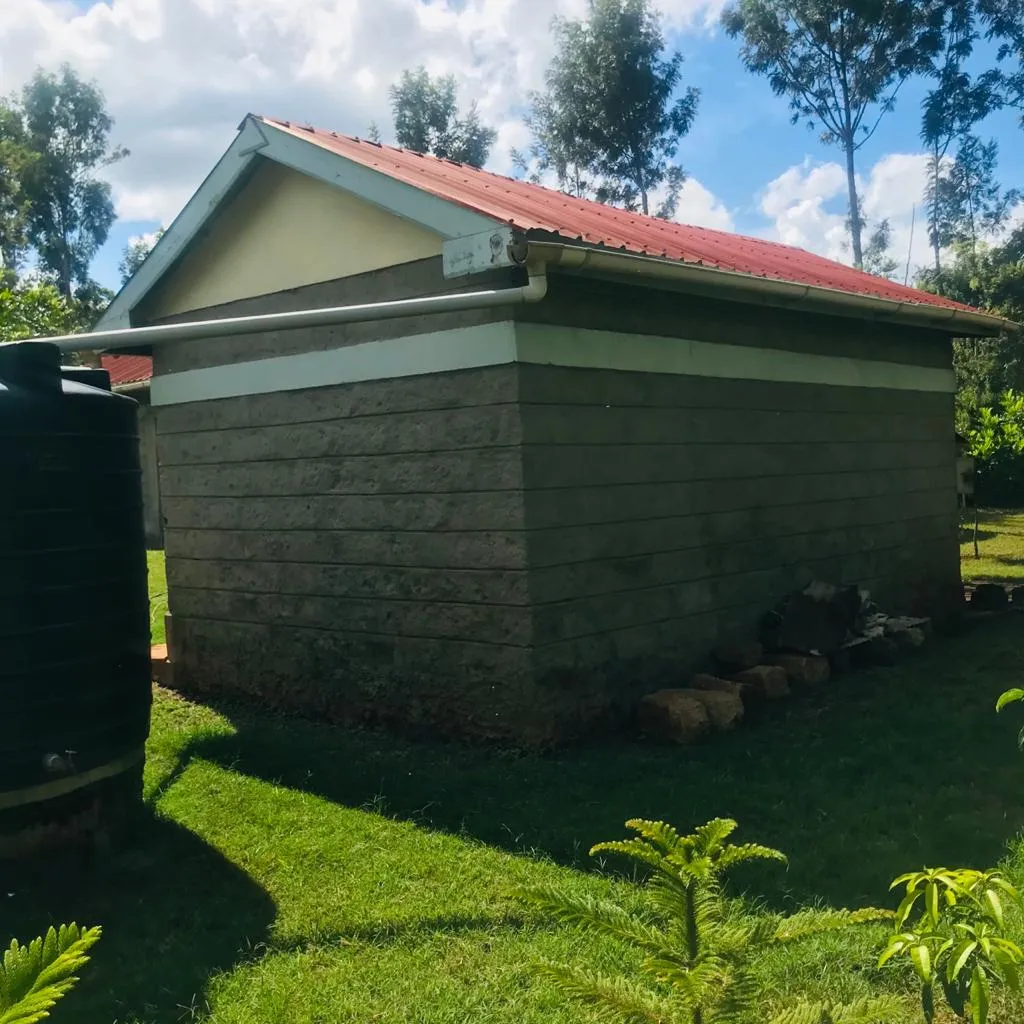 QUICK SALE 1 One Acre With a 3 Bedroom House Ready Clean Title Deed for sale in thika makongeni near MKU Graduation grounds