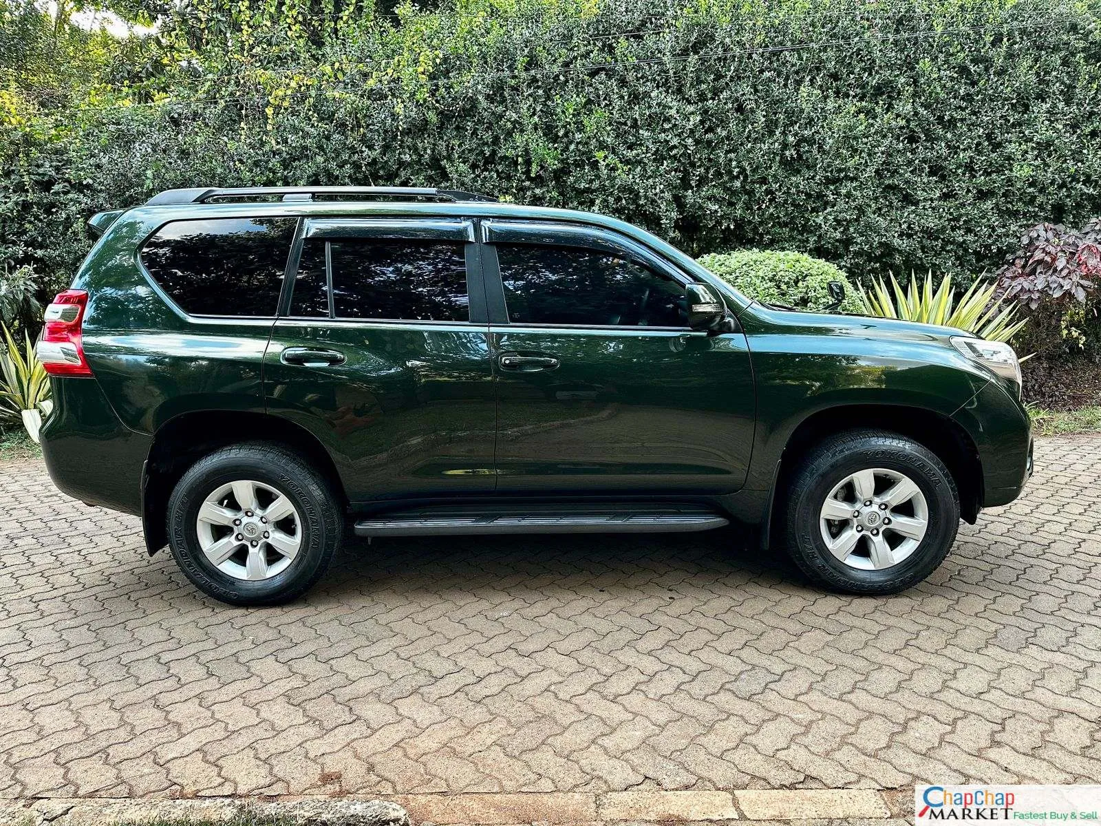 Cars Cars For Sale-Toyota PRADO for sale in Kenya Sunroof Quick SALE TRADE IN OK EXCLUSIVE! Hire purchase installments