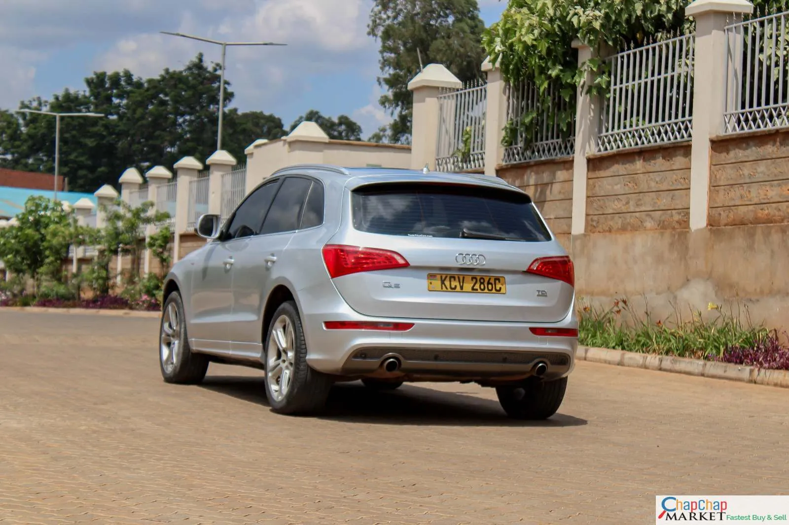 AUDI Q5 QUICK SALE You Pay 30% deposit Trade in Ok EXCLUSIVE AUDI Q5:for sale in kenya hire purchase installments 🔥