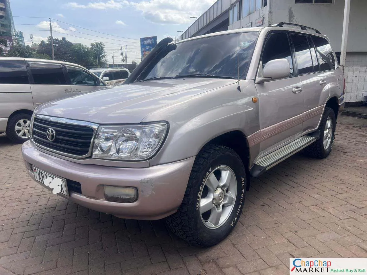 Toyota Land Cruiser 100 series AMAZON 4.2 DIESEL 100 SERIES You Pay 30% Deposit Trade in Ok EXCLUSIVE hire purchase installments Kenya