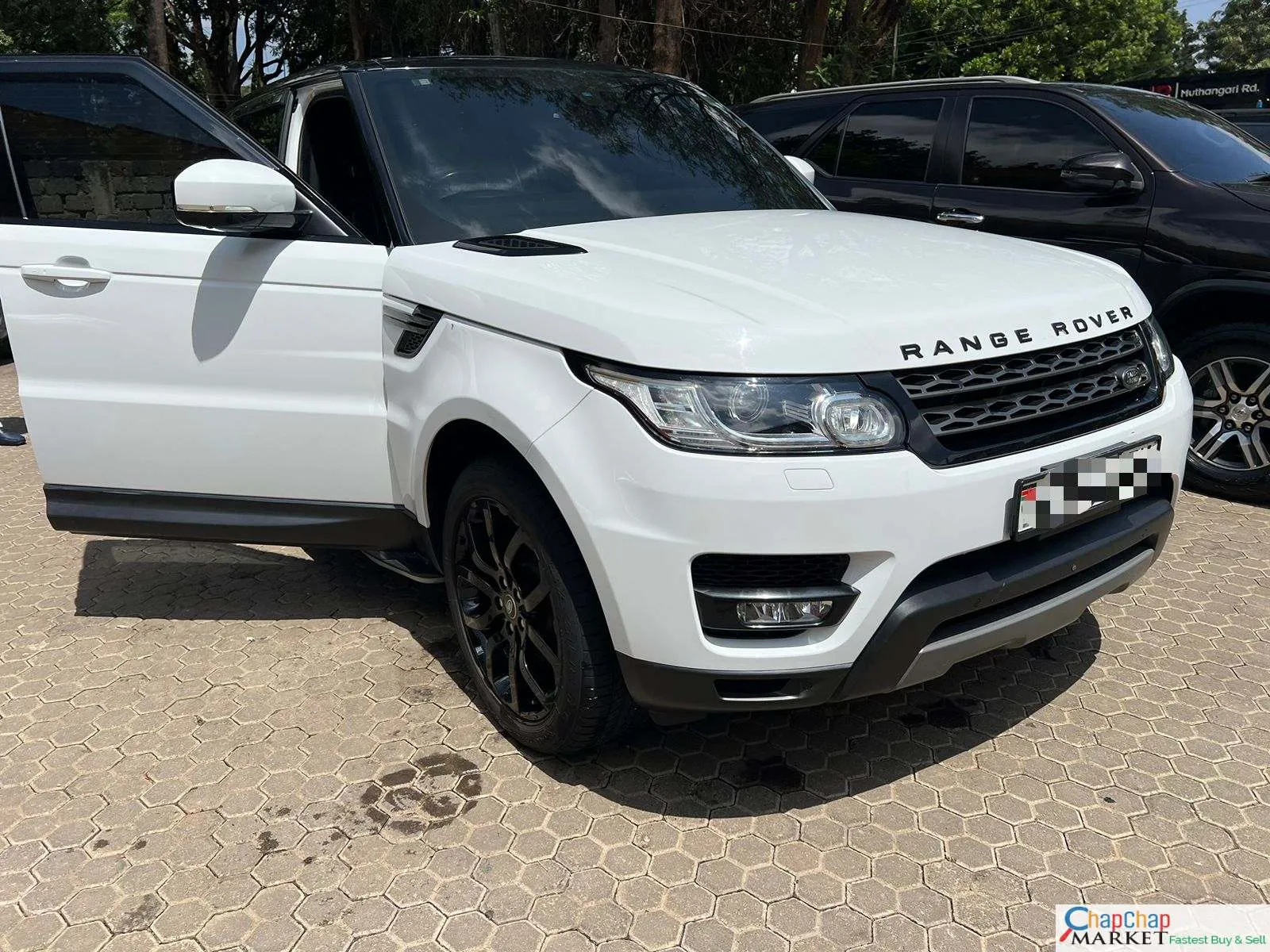 Range Rover Sport kenya petrol panoramic sunroof CHEAPEST You pay 30% deposit Trade in OK sport for sale in kenya hire purchase installments EXCLUSIVE