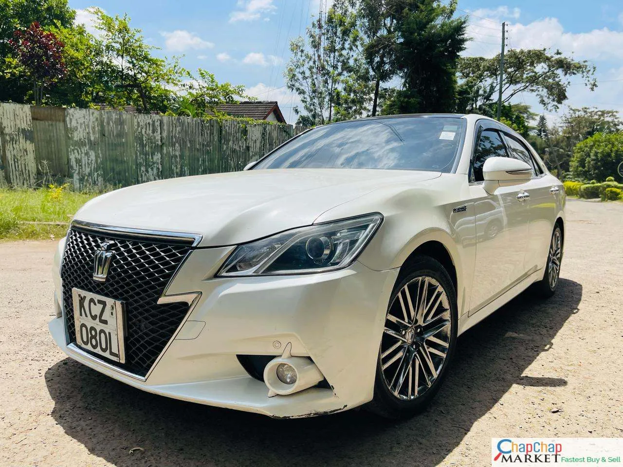Toyota CROWN ATHLETE 🔥 🔥 You pay Deposit Trade in Ok Hot Deal hire purchase installments (SOLD)
