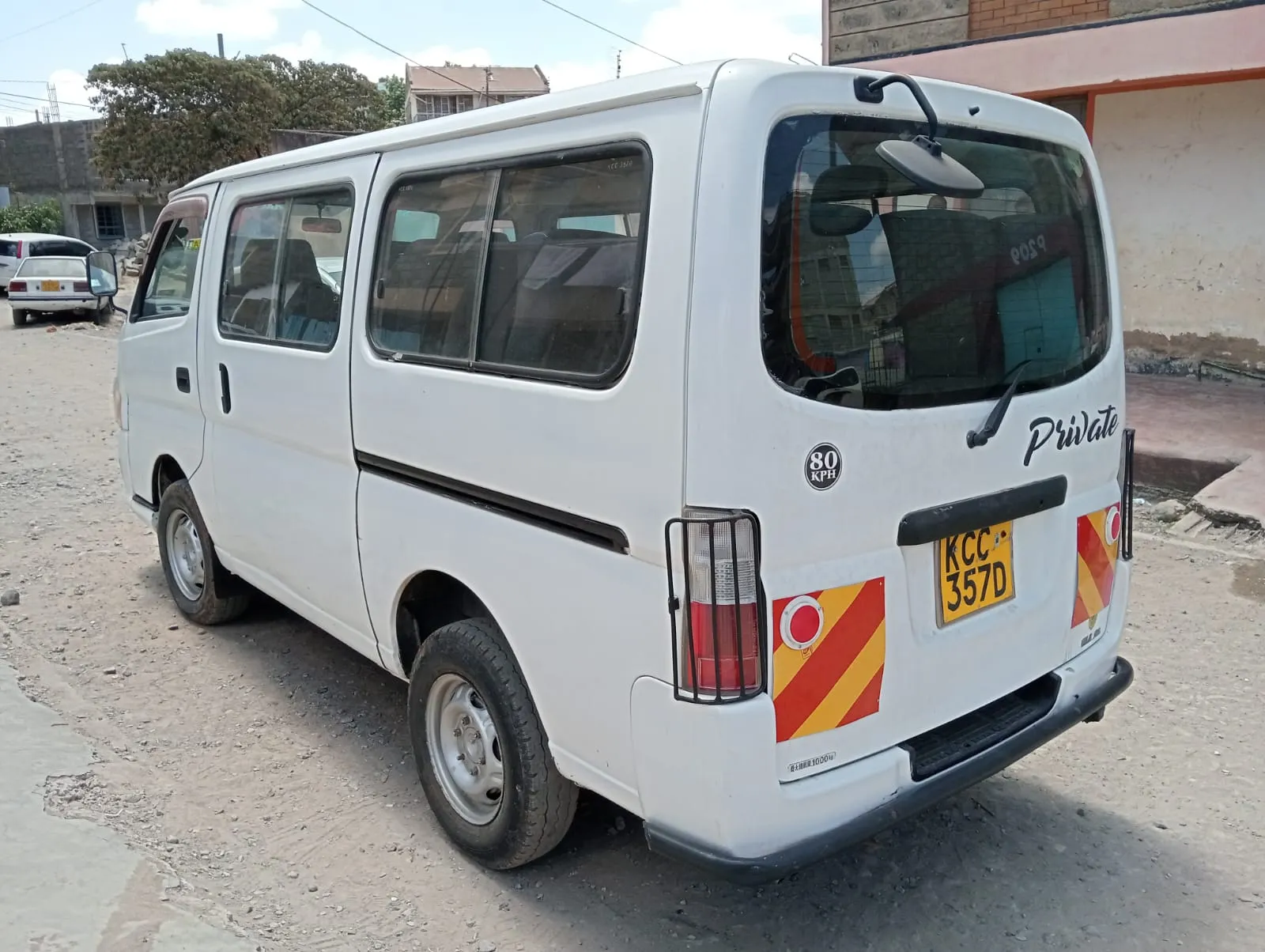 Nissan caravan for sale in Kenya 🔥 QUICK SALE urvan van You Pay 40% Deposit Trade in Ok EXCLUSIVE hire purchase installments (SOLD)